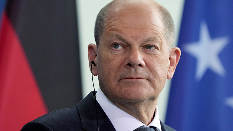 Ο. Σολτς: Η Ουκρανία θα νικήσει, δεν θα γίνει αποδεκτή μια υπαγορευμένη ειρήνη